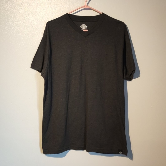 🍋 Dickies | BNWOT | Simple Soft Gray T-Shirt 🍋 - Picture 1 of 3